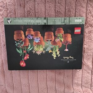 LEGO Botanical Collection Tiny Plants Set